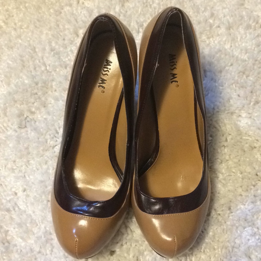 Miss Me Platform Heels - Picture 4 of 4